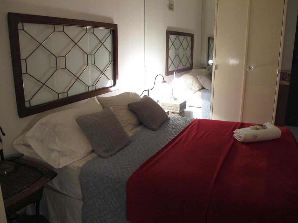 La Casona De Grace Bed & Breakfast Olivos Ruang foto