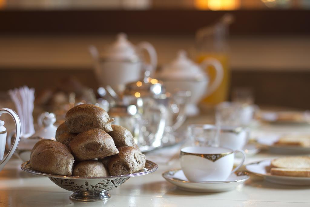 La Casona De Grace Bed & Breakfast Olivos Bagian luar foto