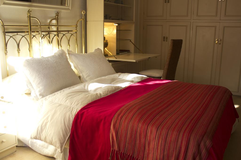 La Casona De Grace Bed & Breakfast Olivos Bagian luar foto