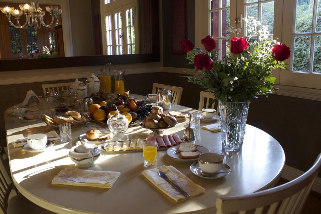 La Casona De Grace Bed & Breakfast Olivos Bagian luar foto