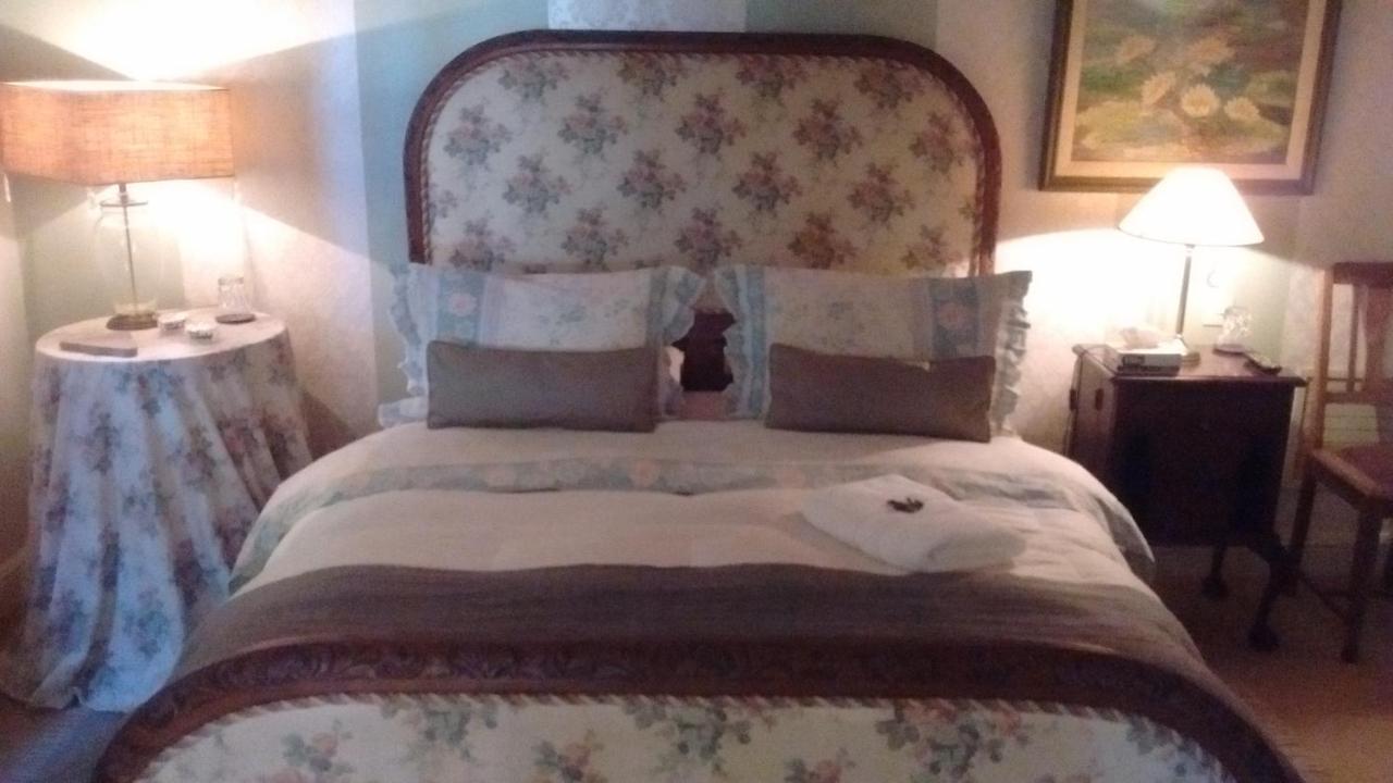 La Casona De Grace Bed & Breakfast Olivos Ruang foto
